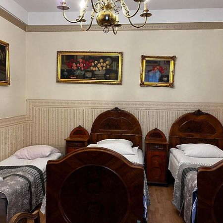 Vavelsky Apartments - Old Town Krakow Bagian luar foto