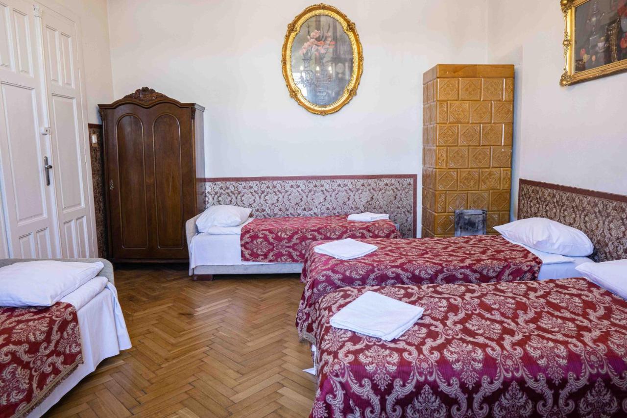 Vavelsky Apartments - Old Town Krakow Bagian luar foto