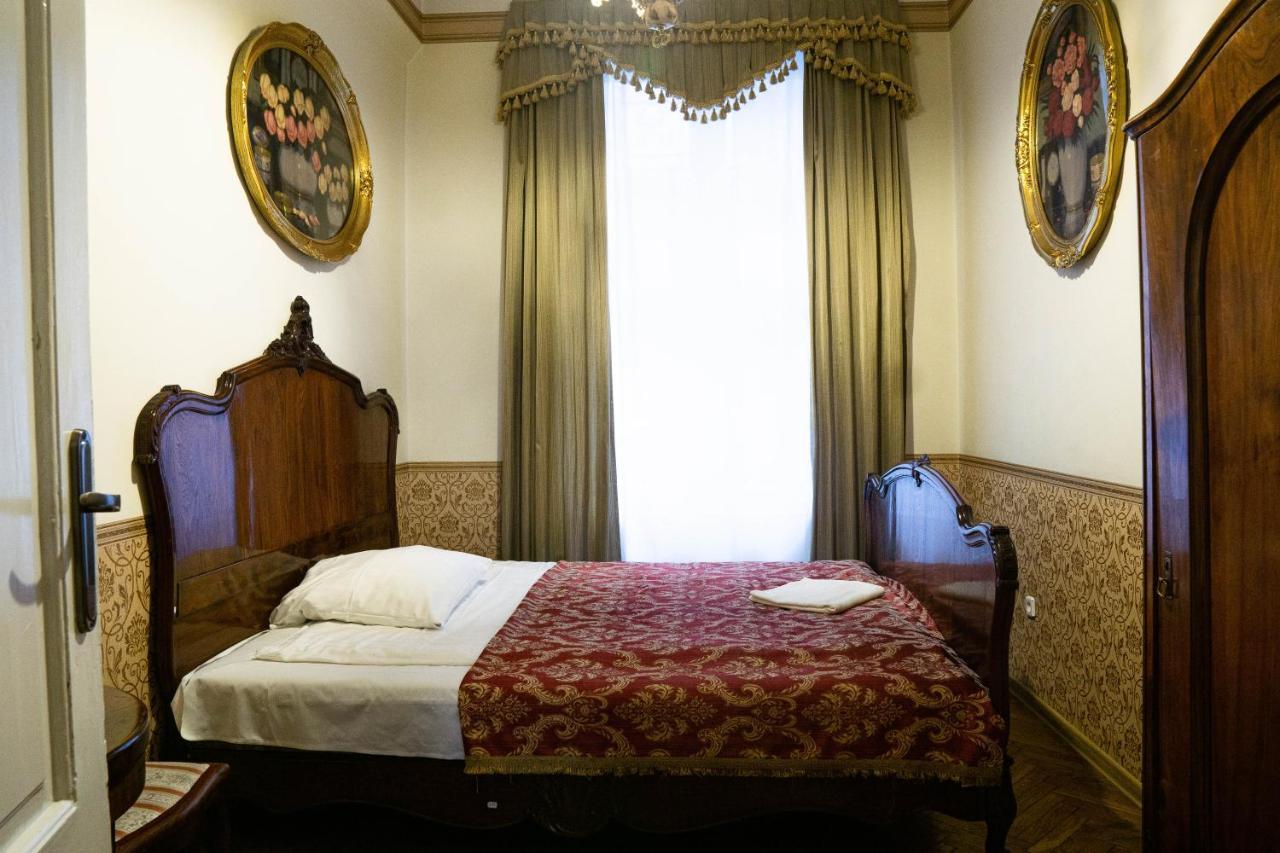 Vavelsky Apartments - Old Town Krakow Bagian luar foto